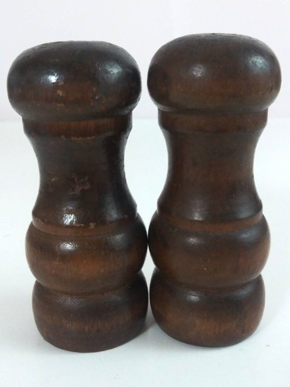 Vintage Round Wooden Pillar Salt & Pepper Shakers